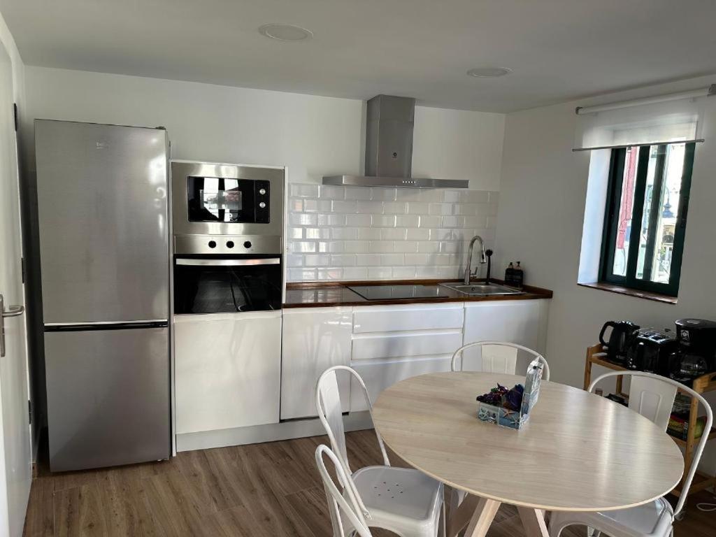 Apartamentos Urbanin II Plaza De San Pedro Кудильеро Экстерьер фото